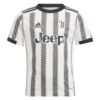 9570 PACK JUNIOR JUVENTUS DOMICILE. ENSEMBLE MAILLOT ET SHORT 2022 2023