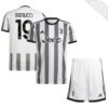 9806 PACK JUVENTUS BONUCCI DOMICILE. ENSEMBLE ADULTE MAILLOT ET SHORT 2022 2023