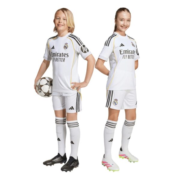 PACK JUNIOR REAL MADRID DOMICILE 2025-2026